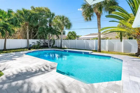4421 NE 31st Avenue Lighthouse Point FL 33064