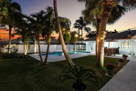 4421 NE 31st Avenue Lighthouse Point FL 33064