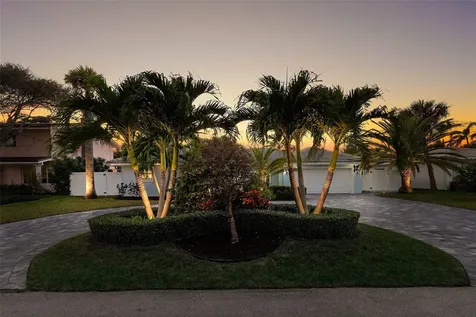 4421 NE 31st Avenue Lighthouse Point FL 33064