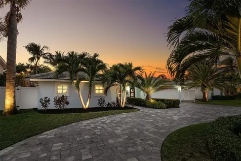 4421 NE 31st Avenue Lighthouse Point FL 33064