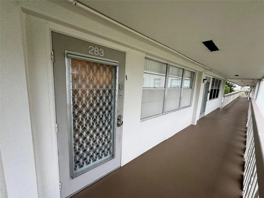 283 Ventnor Deerfield Beach FL 33442