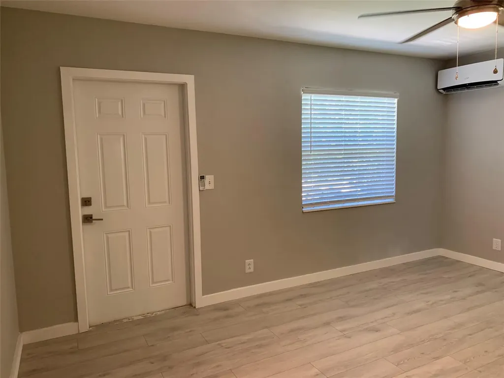 4385 NE 13th Avenue Oakland Park FL 33334