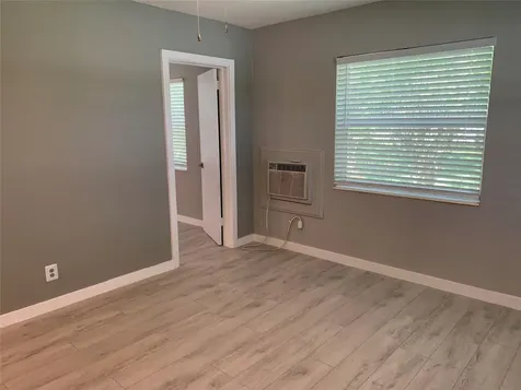 4385 NE 13th Avenue Oakland Park FL 33334