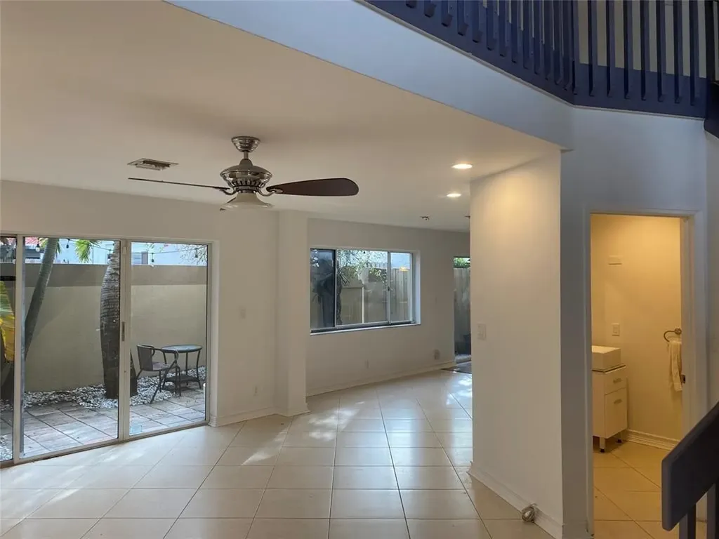 101 SE 15th Avenue Fort Lauderdale FL 33301