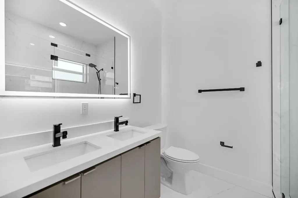 2531 NW 14th Court Fort Lauderdale FL 33311