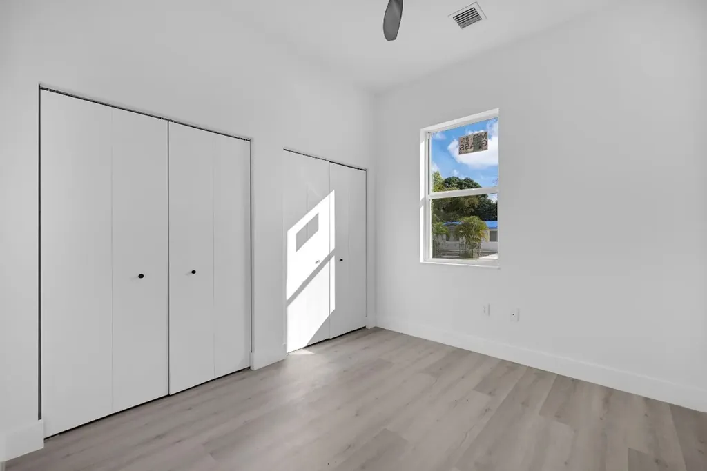 2531 NW 14th Court Fort Lauderdale FL 33311