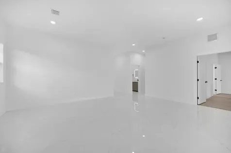 2531 NW 14th Court Fort Lauderdale FL 33311