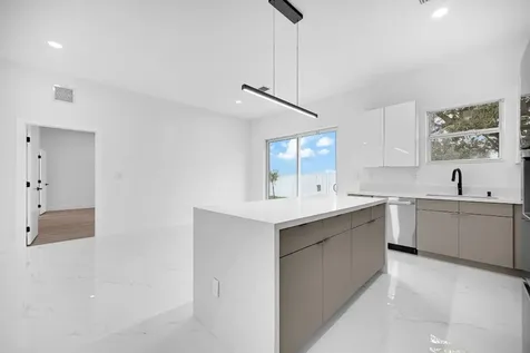 2531 NW 14th Court Fort Lauderdale FL 33311