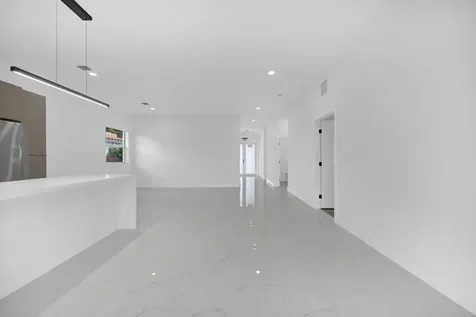 2531 NW 14th Court Fort Lauderdale FL 33311