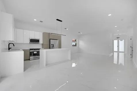 2531 NW 14th Court Fort Lauderdale FL 33311