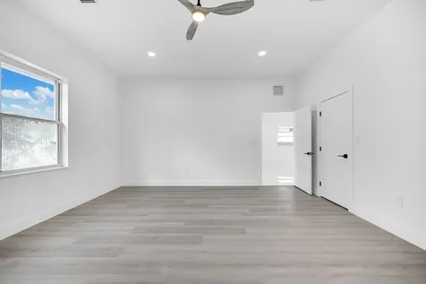 2531 NW 14th Court Fort Lauderdale FL 33311