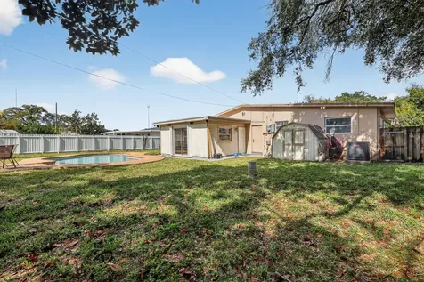 3800 SW 31st Drive West Park FL 33023
