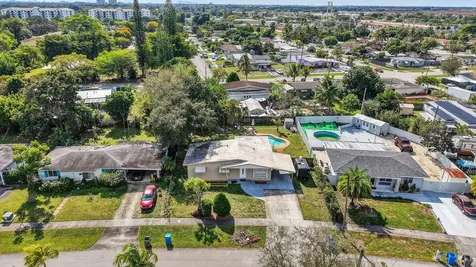 3800 SW 31st Drive West Park FL 33023