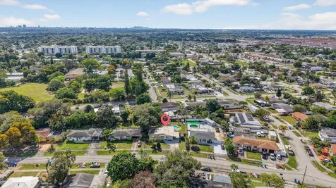 3800 SW 31st Drive West Park FL 33023