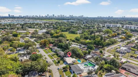 3800 SW 31st Drive West Park FL 33023