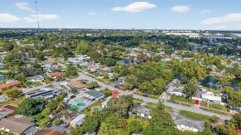 3800 SW 31st Drive West Park FL 33023