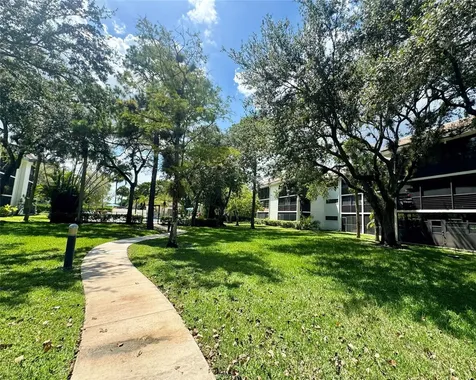 7653 NW 79 Avenue Tamarac FL 33321