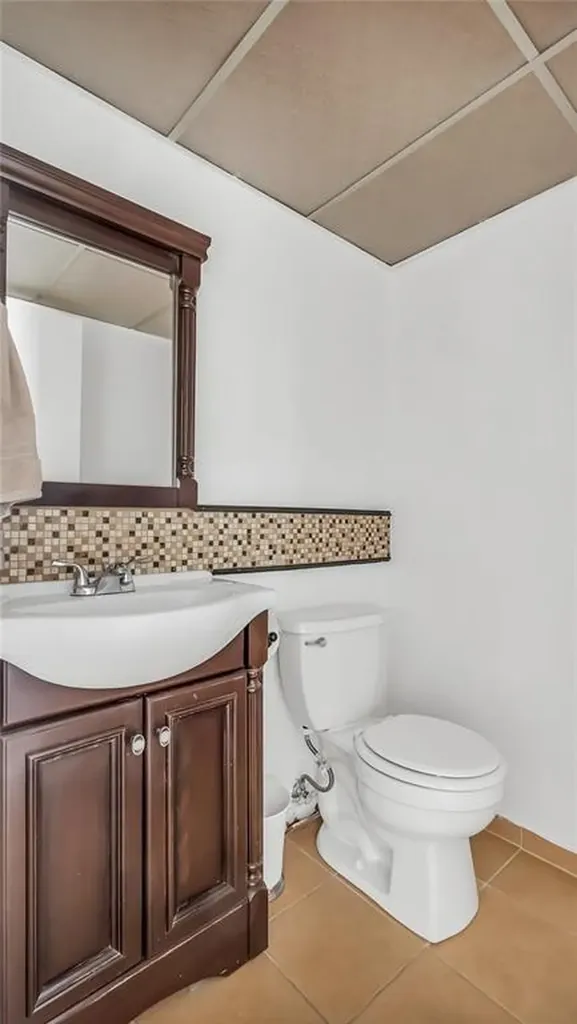 703 Brittany Delray Beach FL 33446