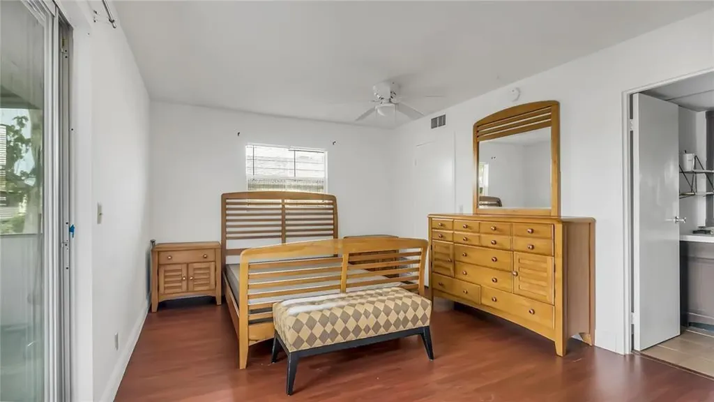 703 Brittany Delray Beach FL 33446