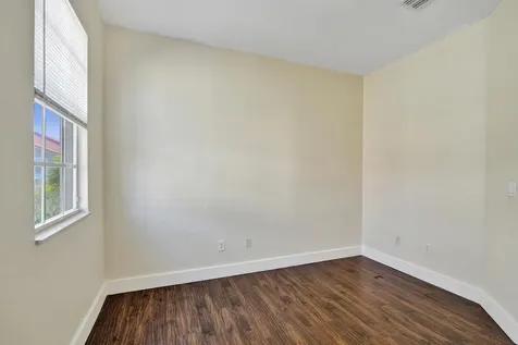 9075 Plymouth Place Tamarac FL 33321