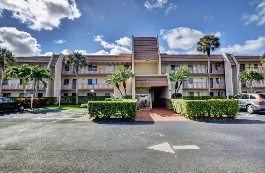 4272 Deste Court Lake Worth FL 33467