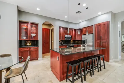 132 NE 21st Court Wilton Manors FL 33305