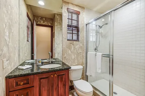 132 NE 21st Court Wilton Manors FL 33305