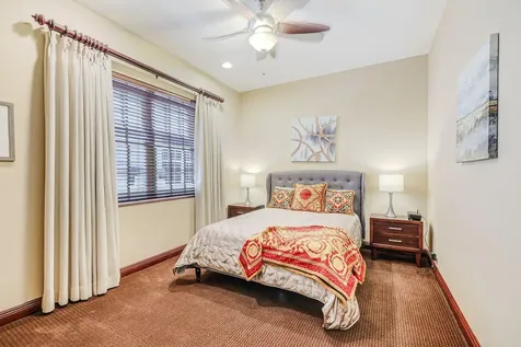 132 NE 21st Court Wilton Manors FL 33305