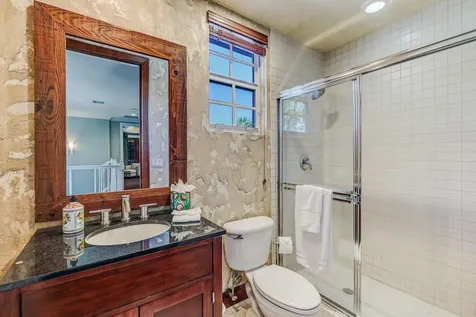 132 NE 21st Court Wilton Manors FL 33305