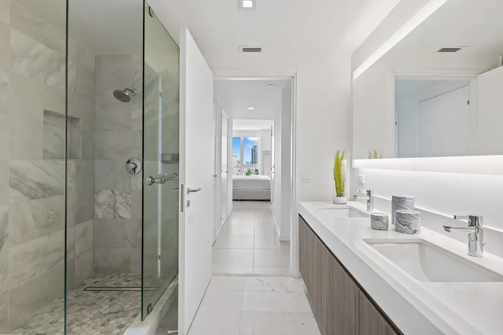 401 N Birch Road Fort Lauderdale FL 33304