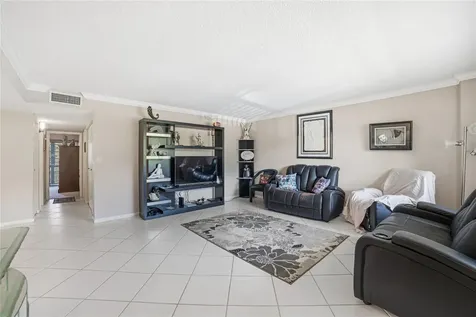 7544 Ashmont Circle Tamarac FL 33321