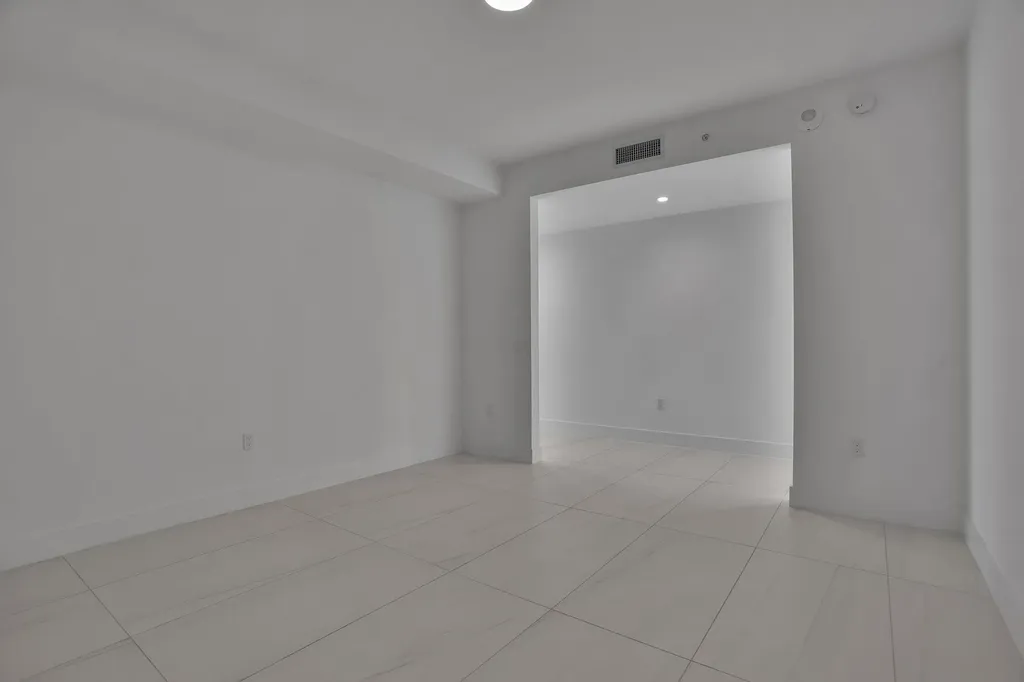 151 N Seabreeze Blv Fort Lauderdale FL 33304