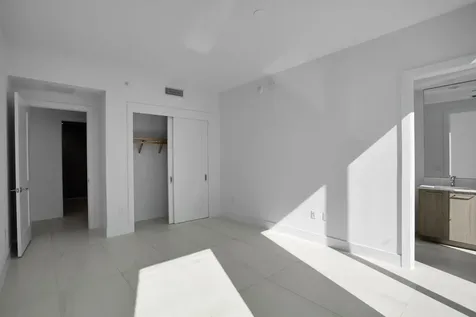 151 N Seabreeze Blv Fort Lauderdale FL 33304