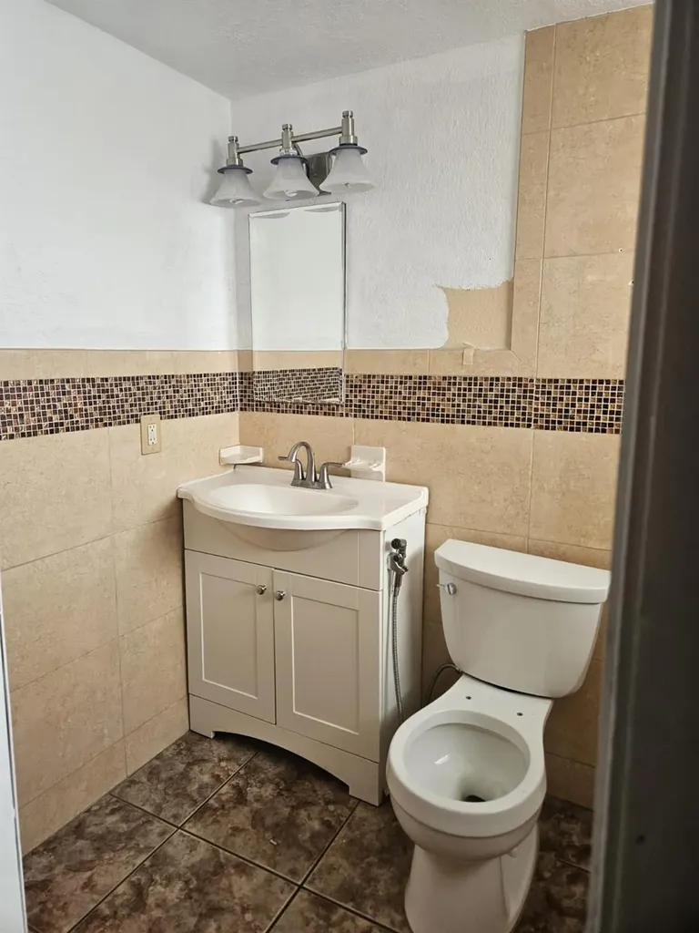 3500 NW 12th Street Miami FL 33125