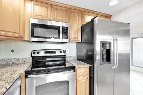 736 Flanders P Delray Beach FL 33484