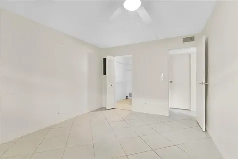 736 Flanders P Delray Beach FL 33484
