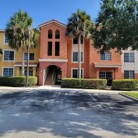 6768 Heritage Grande Boynton Beach FL 33437