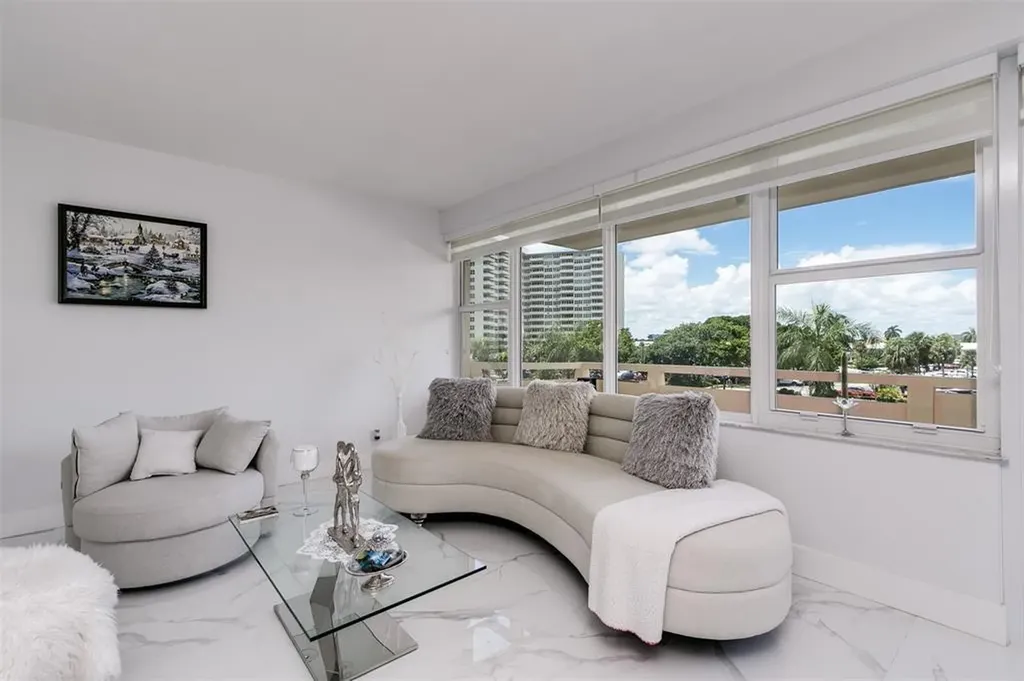3333 NE 34th Street Fort Lauderdale FL 33308