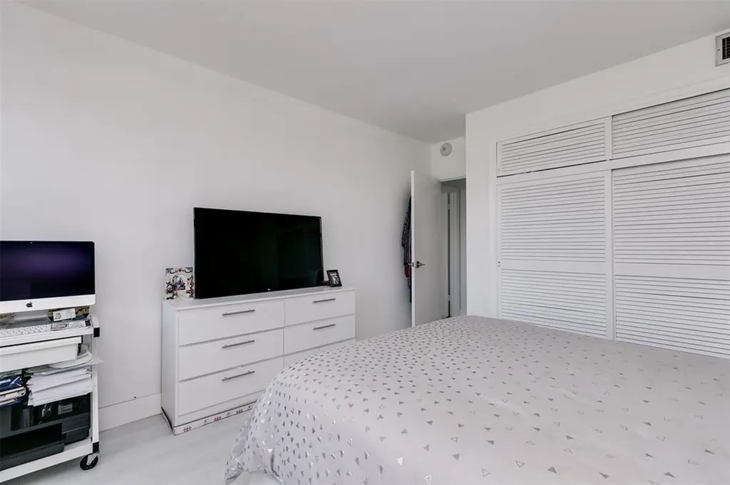 3333 NE 34th Street Fort Lauderdale FL 33308