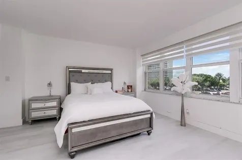 3333 NE 34th Street Fort Lauderdale FL 33308