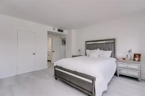 3333 NE 34th Street Fort Lauderdale FL 33308