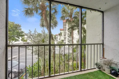 5300 NE 24th Terrace Fort Lauderdale FL 33308