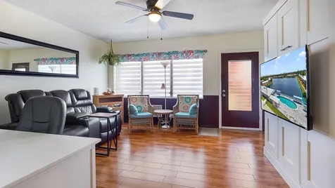 1000 SW 10th Avenue Hallandale Beach FL 33009