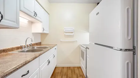 1000 SW 10th Avenue Hallandale Beach FL 33009