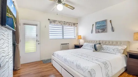 1000 SW 10th Avenue Hallandale Beach FL 33009