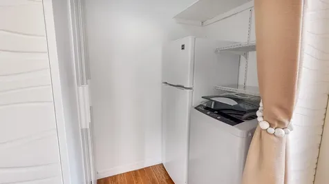 1000 SW 10th Avenue Hallandale Beach FL 33009