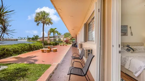 1000 SW 10th Avenue Hallandale Beach FL 33009