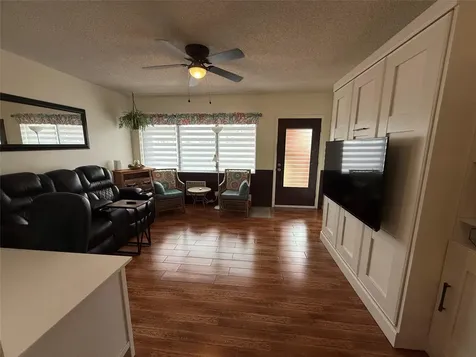 1000 SW 10th Avenue Hallandale Beach FL 33009