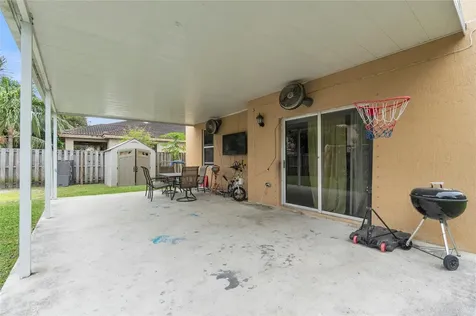 11050 SW 225th Terrace Miami FL 33170