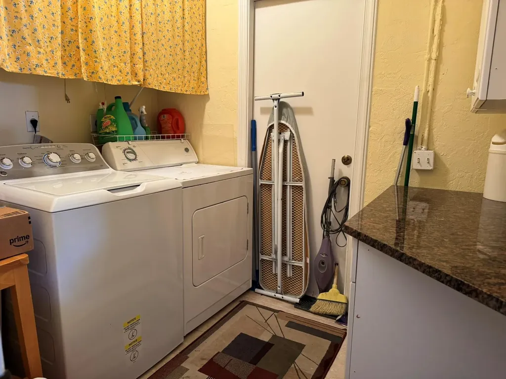 630 SE 9th Avenue Pompano Beach FL 33060